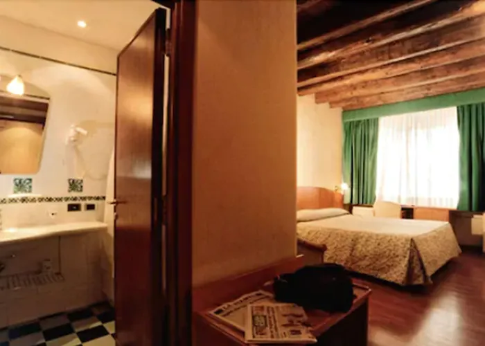 ホテル コロト 3*