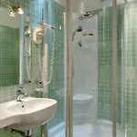 Corot Hotel 3*