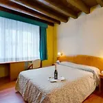 Hotel Corot